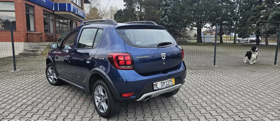 samochody osobowe Dacia Sandero Stepway cena 38900 przebieg: 109002, rok produkcji 2019 z Poręba